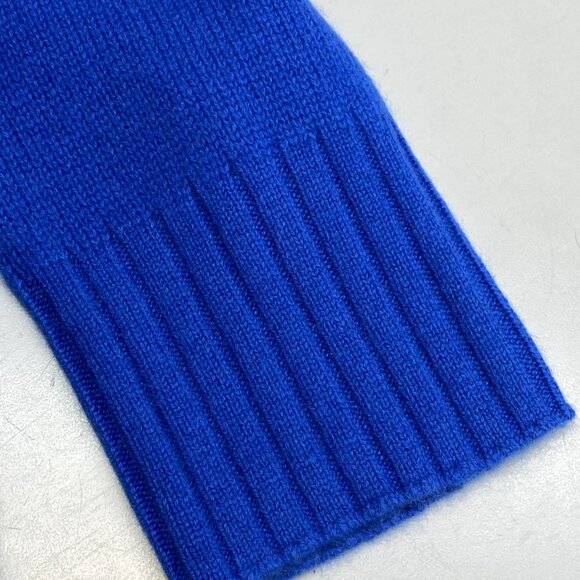 Banana Republic Women’s 100% Cashmere V-Neck Sweater - Picture 2 of 10